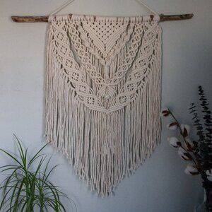 Macrame wall hanging for bedroom and living room.